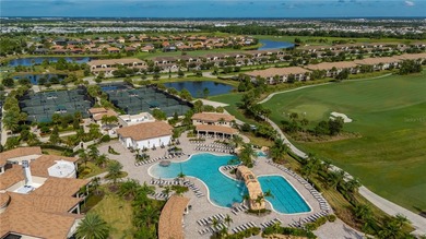 Impeccably maintained first-floor residence, being sold turn key on Lakewood National Golf Club in Florida - for sale on GolfHomes.com, golf home, golf lot