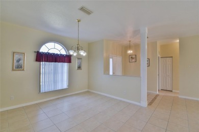 OPEN FLOOR PLAN!  Very desirable 3BD/2BA beautifully maintained on Ocala Palms Golf and Country Club in Florida - for sale on GolfHomes.com, golf home, golf lot