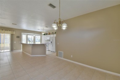 OPEN FLOOR PLAN!  Very desirable 3BD/2BA beautifully maintained on Ocala Palms Golf and Country Club in Florida - for sale on GolfHomes.com, golf home, golf lot