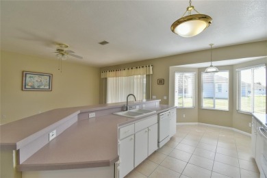 OPEN FLOOR PLAN!  Very desirable 3BD/2BA beautifully maintained on Ocala Palms Golf and Country Club in Florida - for sale on GolfHomes.com, golf home, golf lot