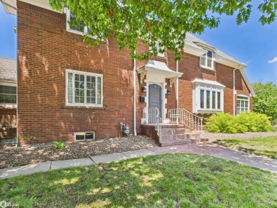 Magnificent home, in one of Ottumwa's most sought after on Ottumwa Country Club in Iowa - for sale on GolfHomes.com, golf home, golf lot