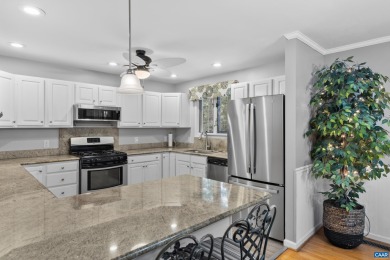 New On The Market!  This beautiful well maintained home in Lake on Lake Monticello Golf Course in Virginia - for sale on GolfHomes.com, golf home, golf lot