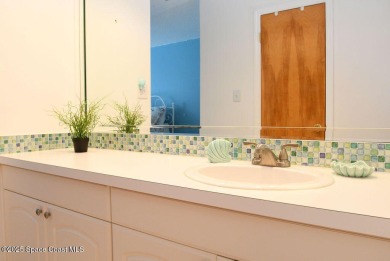 This immaculately clean and quiet townhouse is on the Suntree on Suntree Country Club in Florida - for sale on GolfHomes.com, golf home, golf lot