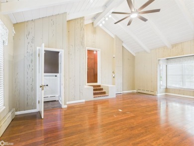 Magnificent home, in one of Ottumwa's most sought after on Ottumwa Country Club in Iowa - for sale on GolfHomes.com, golf home, golf lot