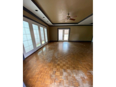 Spacious 2-Story home on a corner lot close to local restaurants on Alice Municipal Golf Course in Texas - for sale on GolfHomes.com, golf home, golf lot