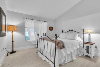 IMAGINE LIVING in this COMPLETELY RENOVATED HOME * CORNER LOT! on Highland Falls Golf Club in Nevada - for sale on GolfHomes.com, golf home, golf lot