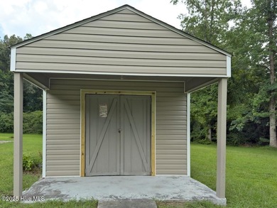 Seller is offering $5,000.00 in closing cost assistance! Welcome on Rock Creek Country Club in North Carolina - for sale on GolfHomes.com, golf home, golf lot