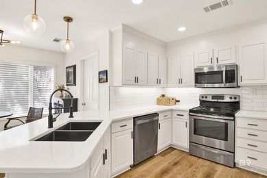 Craft Farms beauty!!!  This meticulously maintained 3 bedroom, 2 on Craft Farms - Cypress Bend in Alabama - for sale on GolfHomes.com, golf home, golf lot