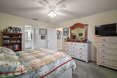 Welcome to this Designer home in The Villages! NO BOND, ROOF on The Links of Spruce Creek in Florida - for sale on GolfHomes.com, golf home, golf lot