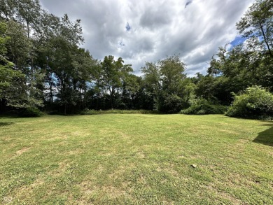One Acre Lot Near Martinsville Golf Course!  Discover the on Martinsville Golf Club in Indiana - for sale on GolfHomes.com, golf home, golf lot