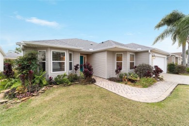 One or more photo(s) has been virtually staged. Village of on The Links of Spruce Creek in Florida - for sale on GolfHomes.com, golf home, golf lot