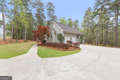 Prime investment opportunity in Reynolds Lake Oconee.  Well on Reynolds Lake Oconee - The Oconee in Georgia - for sale on GolfHomes.com, golf home, golf lot