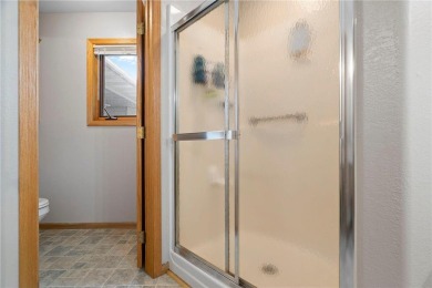 This beautifully maintained 3-bedroom, 3-bathroom home offers is on Spring Brook Country Club in Minnesota - for sale on GolfHomes.com, golf home, golf lot