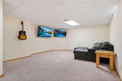 This beautifully maintained 3-bedroom, 3-bathroom home offers is on Spring Brook Country Club in Minnesota - for sale on GolfHomes.com, golf home, golf lot