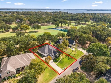 Updated home in prestigous Pinnacle Golf Club, Cedar Creek Lake! on Pinnacle Golf and Boat Club in Texas - for sale on GolfHomes.com, golf home, golf lot