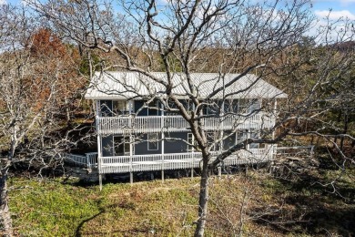 Highly sought after duplex in Holiday Island. Two roomy units on Holiday Island Executive Golf Course in Arkansas - for sale on GolfHomes.com, golf home, golf lot