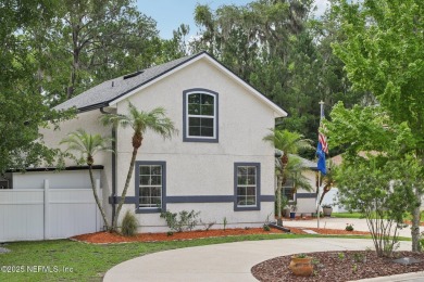Beautifully updated 5 bed, 3 bath home with 2,069 SF featuring on Magnolia Point Golf and Country Club in Florida - for sale on GolfHomes.com, golf home, golf lot