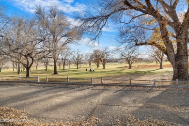 Charming 2-bedroom, 2-bathroom condo in Prescott, AZ! This on Antelope Hills Golf Courses in Arizona - for sale on GolfHomes.com, golf home, golf lot