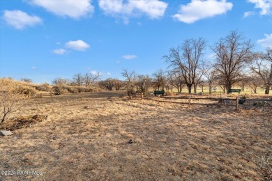 Charming 2-bedroom, 2-bathroom condo in Prescott, AZ! This on Antelope Hills Golf Courses in Arizona - for sale on GolfHomes.com, golf home, golf lot