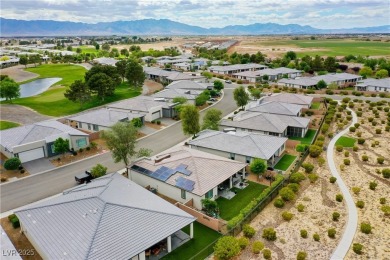 ENJOY COMFORTABLE LIVING IN THIS LOVELY 2-BEDROOM, 2-BATHROOM on Mountain Falls Golf Course in Nevada - for sale on GolfHomes.com, golf home, golf lot