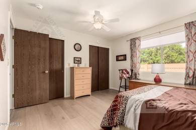 Charming home in the highly desired 55+ golf community of on Sunland Village Golf Club in Arizona - for sale on GolfHomes.com, golf home, golf lot