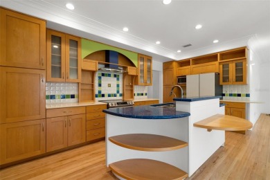 Stunning home just steps from Crisp Park! This elegant retreat on The Renaisssance Vinoy Golf Club in Florida - for sale on GolfHomes.com, golf home, golf lot