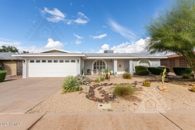 Charming home in the highly desired 55+ golf community of on Sunland Village Golf Club in Arizona - for sale on GolfHomes.com, golf home, golf lot