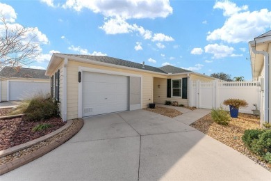 Welcome to this stunning FULLY UPDATED, 2-bedroom, 2-bathroom on The Links of Spruce Creek in Florida - for sale on GolfHomes.com, golf home, golf lot