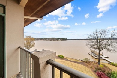 3rd-Floor Lakefront Condo in Cuscowilla at Lake Oconee Enjoy on The Golf Club at Cuscowilla in Georgia - for sale on GolfHomes.com, golf home, golf lot