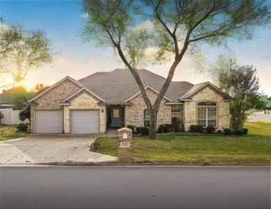 Nestled in a highly desirable gated community offering on Pecan Plantation Country Club in Texas - for sale on GolfHomes.com, golf home, golf lot