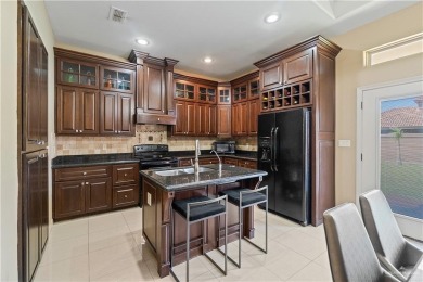 Lovely home for sale in The Legends at Cimarron one of Sharyland on The Club At Cimarron in Texas - for sale on GolfHomes.com, golf home, golf lot