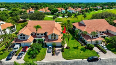 Experience elevated country club living in this spacious on  in Florida - for sale on GolfHomes.com, golf home, golf lot