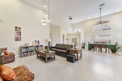 **New Roof 2022**Welcome to this beautifully maintained on The Carolina Club in Florida - for sale on GolfHomes.com, golf home, golf lot