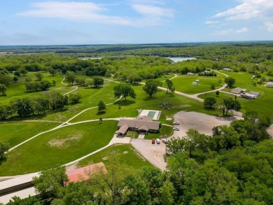 Motivated sellers - don't miss this opportunity! This gorgeous on Sugar Valley Lakes Golf Course in Kansas - for sale on GolfHomes.com, golf home, golf lot