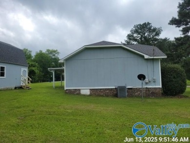 ATTALLA - Near Big Wills Creek Golf Course.  This 3 bedroom, 2 on Wills Creek Country Club in Alabama - for sale on GolfHomes.com, golf home, golf lot