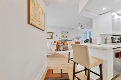 Beautifully maintained 2-bed, 2-bath condo with spacious open on Inverrary Country Club in Florida - for sale on GolfHomes.com, golf home, golf lot