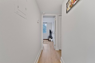 Beautifully maintained 2-bed, 2-bath condo with spacious open on Inverrary Country Club in Florida - for sale on GolfHomes.com, golf home, golf lot