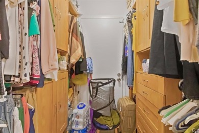 Beautifully maintained 2-bed, 2-bath condo with spacious open on Inverrary Country Club in Florida - for sale on GolfHomes.com, golf home, golf lot