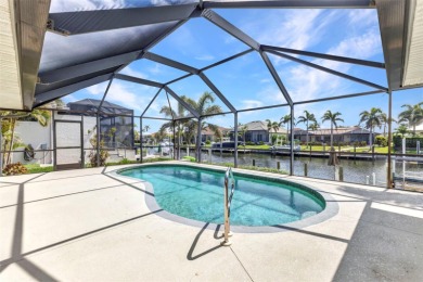 HUGE PRICE ADJUSTMENT!!!   LOCATION LOCATION LOCATION .... Deep on Saint Andrews South Golf Club in Florida - for sale on GolfHomes.com, golf home, golf lot