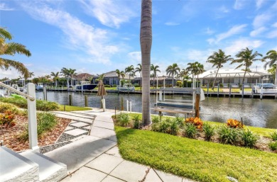 HUGE PRICE ADJUSTMENT!!!   LOCATION LOCATION LOCATION .... Deep on Saint Andrews South Golf Club in Florida - for sale on GolfHomes.com, golf home, golf lot