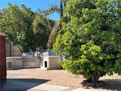 This home is beautiful !!! nestled in a small track of homes on Echo Hills Golf Club in California - for sale on GolfHomes.com, golf home, golf lot