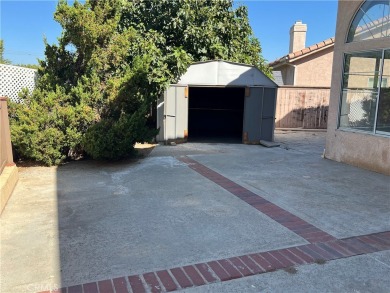 This home is beautiful !!! nestled in a small track of homes on Echo Hills Golf Club in California - for sale on GolfHomes.com, golf home, golf lot