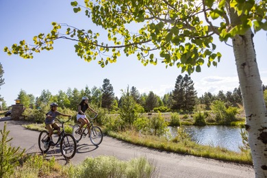 Discover the unmatched lifestyle of Caldera Springs with on Sunriver Caldera Springs Golf Course in Oregon - for sale on GolfHomes.com, golf home, golf lot