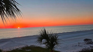 One or more photo(s) has been virtually staged. Front-row Gulf on Links on Longboat Golf Club in Florida - for sale on GolfHomes.com, golf home, golf lot