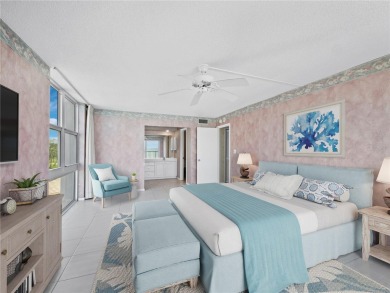 One or more photo(s) has been virtually staged. Front-row Gulf on Links on Longboat Golf Club in Florida - for sale on GolfHomes.com, golf home, golf lot