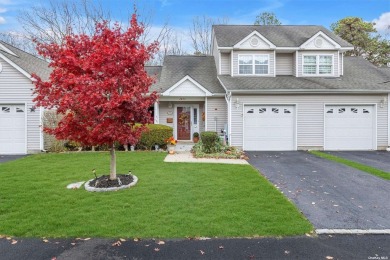 Immaculate 2 bedroom 2 1/2 bath home in Sunken Ponds 55 and on The Woods At Cherry Creek in New York - for sale on GolfHomes.com, golf home, golf lot