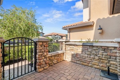 Beautiful 2/3 Bedroom Coach Home in Esplanade Golf & Country on Esplanade Golf and  Country Club in Florida - for sale on GolfHomes.com, golf home, golf lot