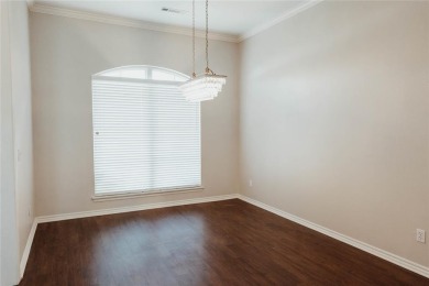Beautiful Home in Windmill Ridge - Welcome to this stunning 2506 on Shawnee Country Club in Oklahoma - for sale on GolfHomes.com, golf home, golf lot
