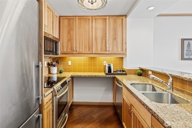 Beautifully remodeled condotel in the heart of Suncadia Resort on Suncadia Resort in Washington - for sale on GolfHomes.com, golf home, golf lot