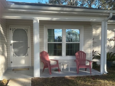 Don't hesitate! This 2br, 2B  TURNKEY home is ready for you to on Plantation Golf Club in Florida - for sale on GolfHomes.com, golf home, golf lot